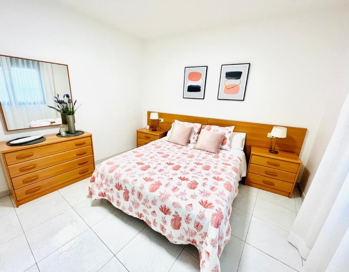 Apartamentos Faro Da Rocha O Grove Zewnętrze zdjęcie