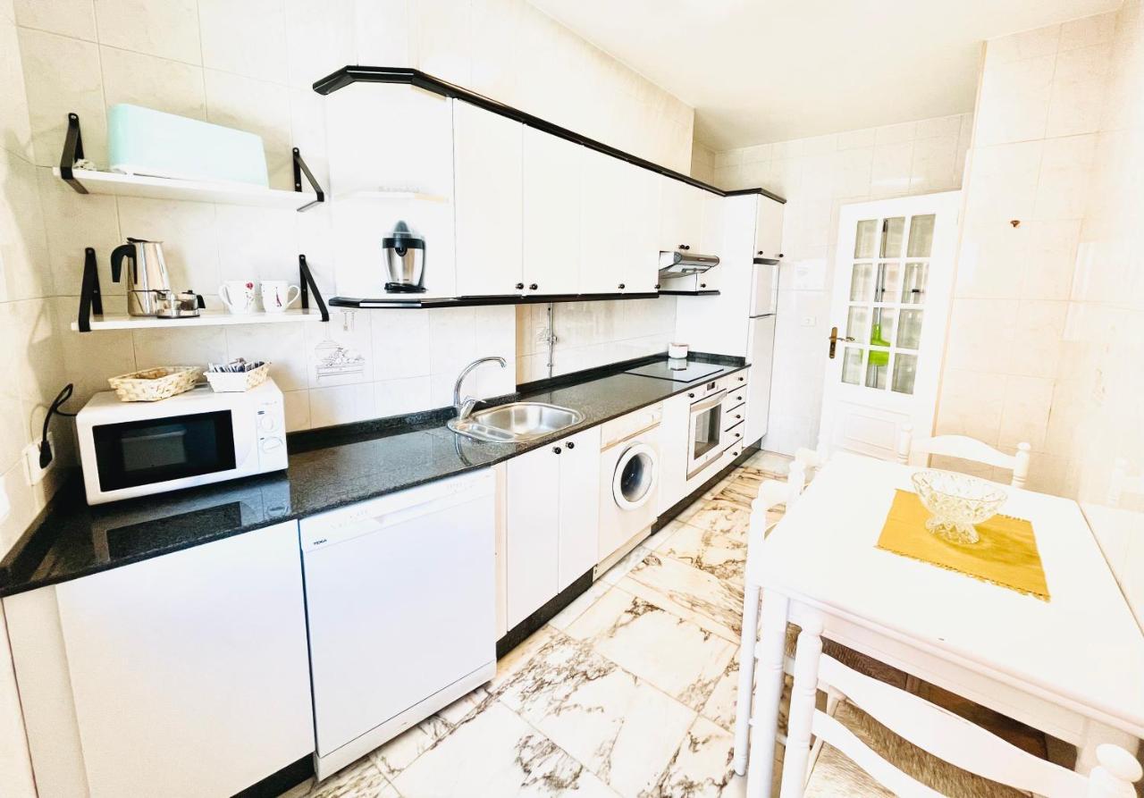 Apartamentos Faro Da Rocha O Grove Zewnętrze zdjęcie