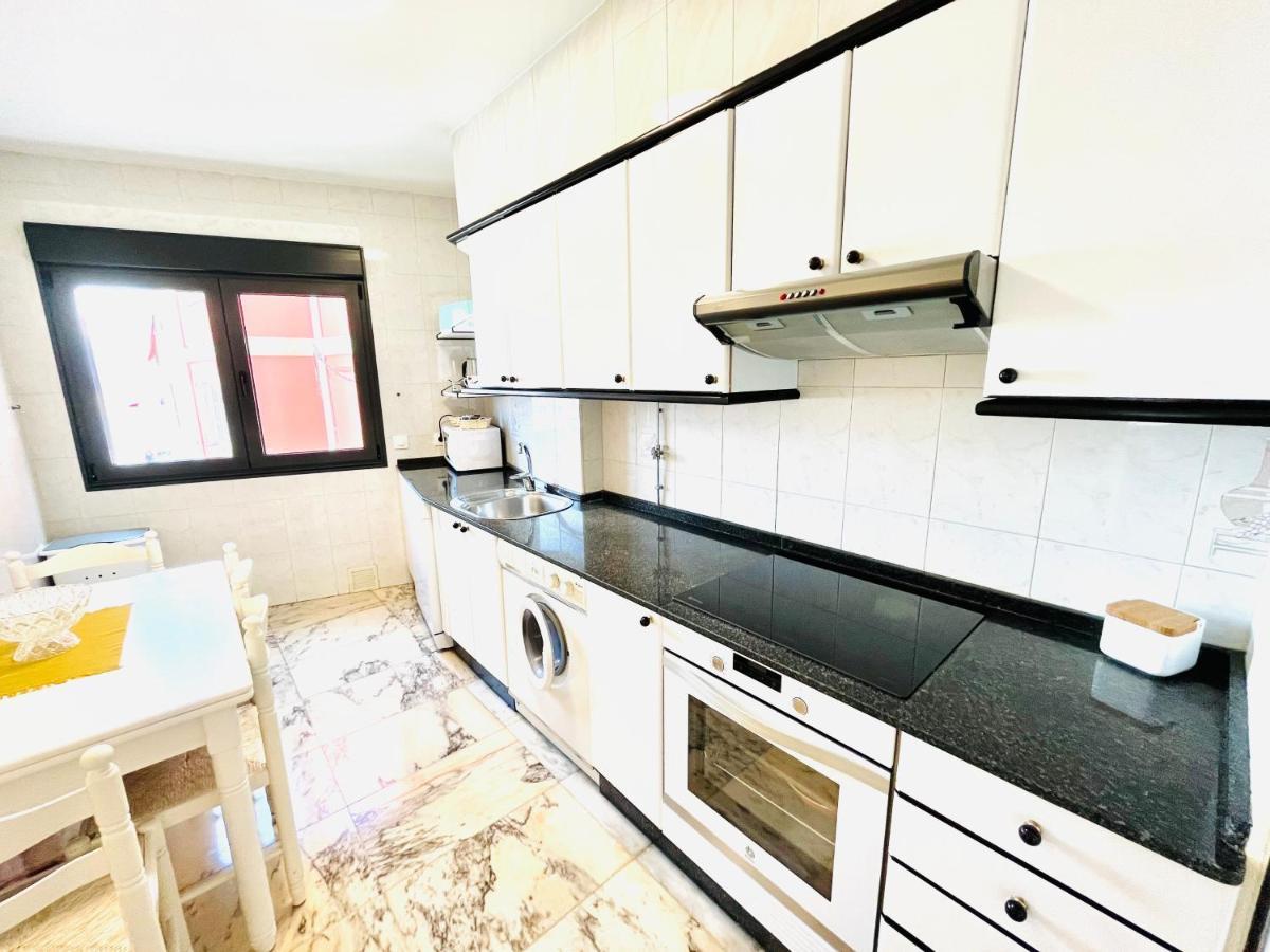 Apartamentos Faro Da Rocha O Grove Zewnętrze zdjęcie