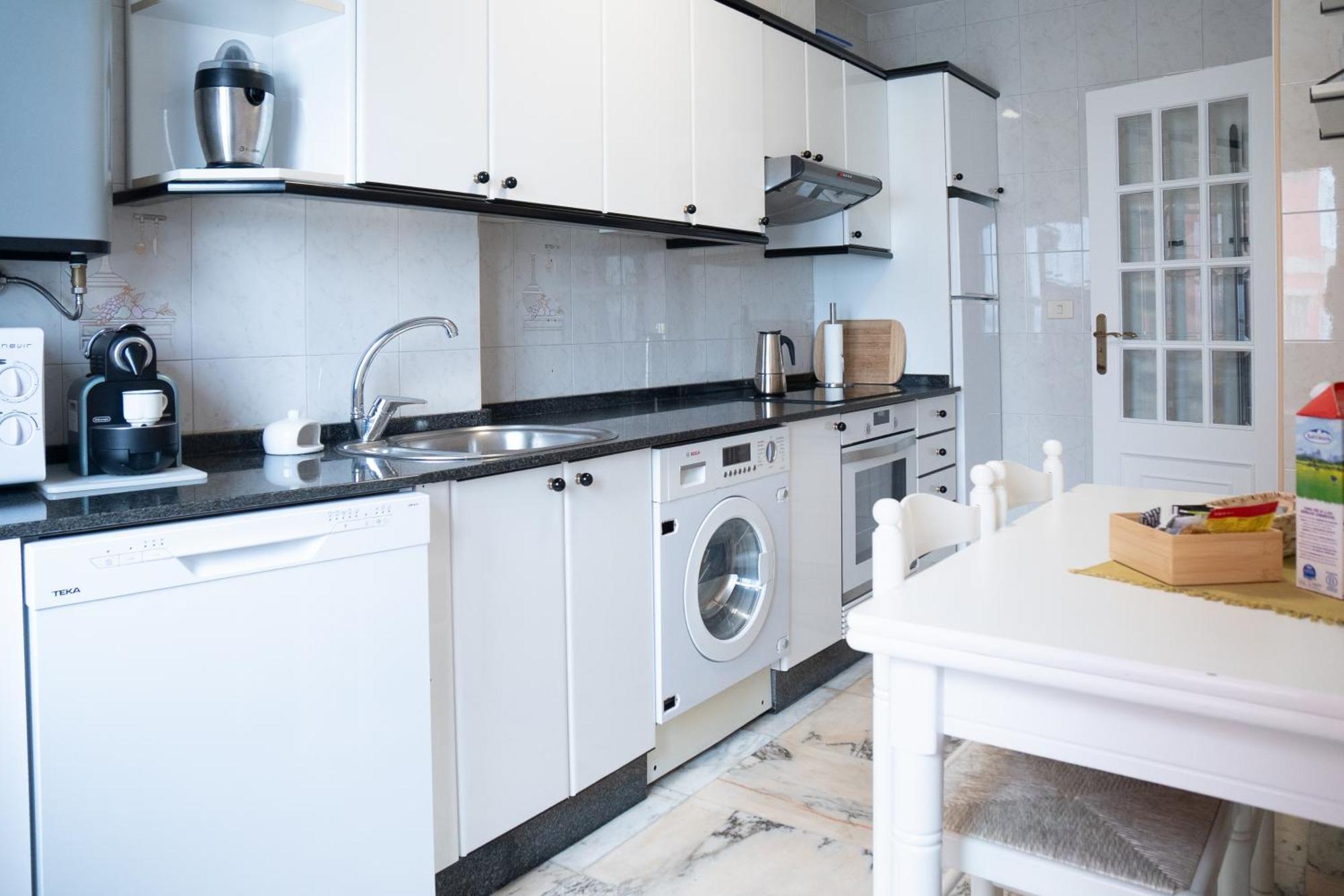 Apartamentos Faro Da Rocha O Grove Zewnętrze zdjęcie